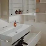 شقة Stunning And Modern House On The *