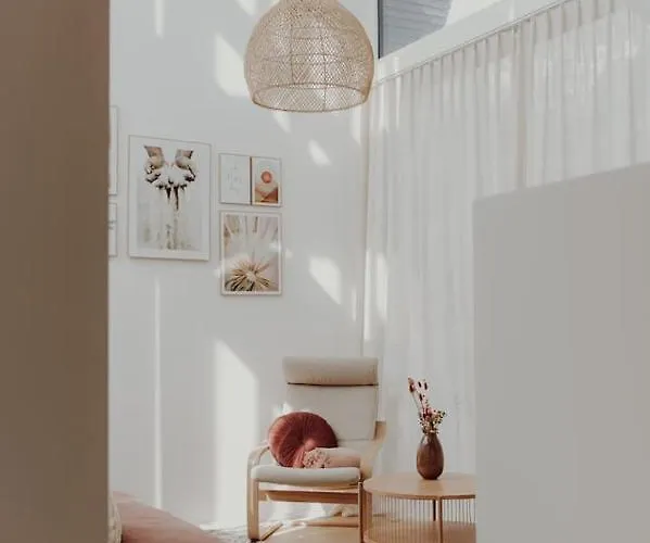 Stunning And Modern House On The Apartment Quarten